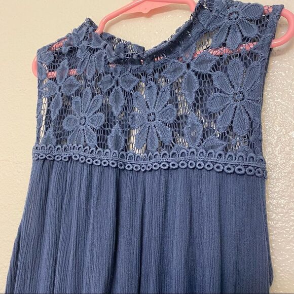 Wallflower Slate blue lace tank top sleeveless blouse-M - Picture 2 of 11